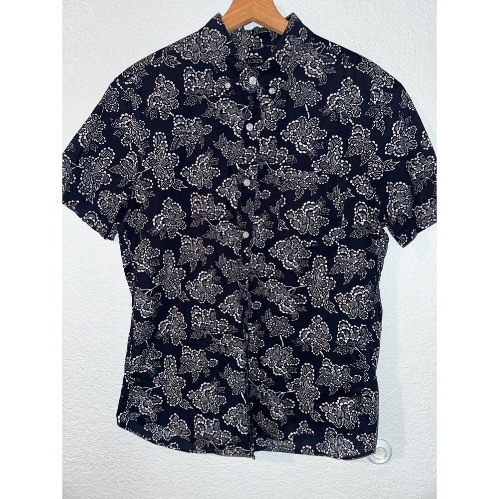 J.Crew Flex Washed Shirt Mens M Navy White Floral Stretch Short Sleeve Button Up